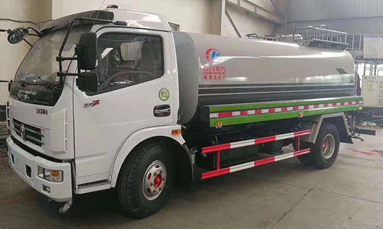 [東風]多利卡8噸灑水車
